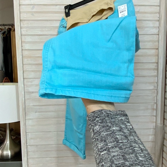 Motherhood Maternity XL Turquoise Cropped Pants - Picture 3 of 11